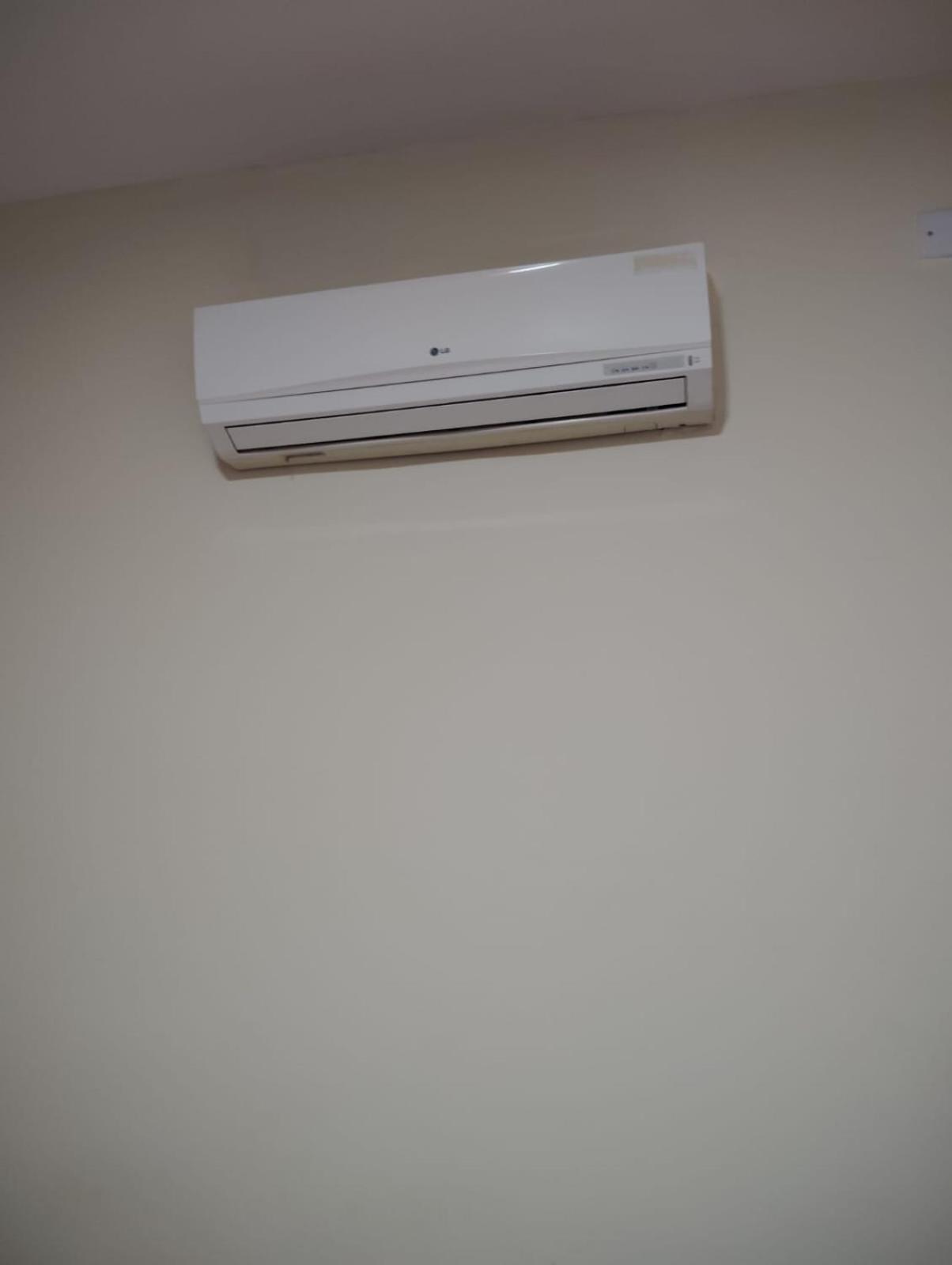 גווארולוס Attriun Hotel מראה חיצוני תמונה