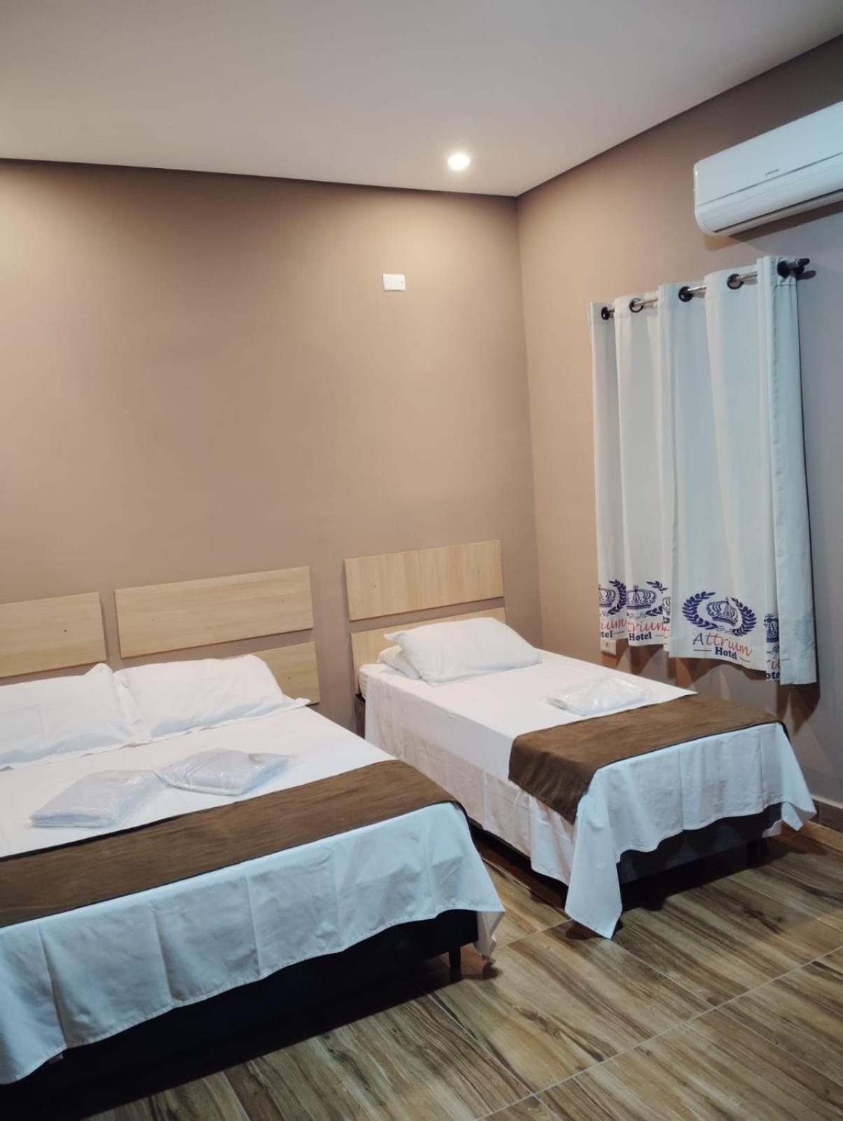 גווארולוס Attriun Hotel מראה חיצוני תמונה